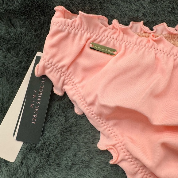 Victorias Secret Ruffled Bikini Set - Picture 5 of 11